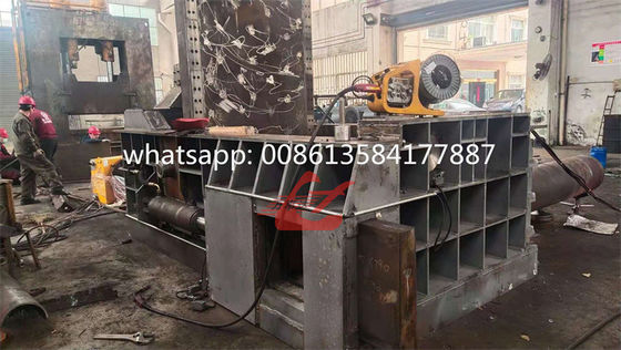 200-tonowa hydrauliczna prasa do belowania złomu metalowego z sterowaniem PLC